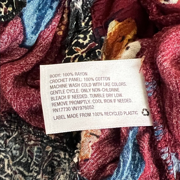 Xhilaration Floral Romper- Burgundy and Blue - Picture 7 of 7